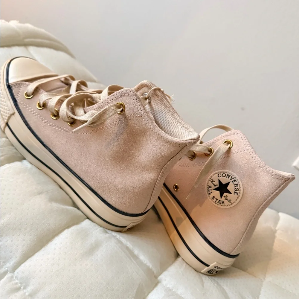 Converse High Top Sneakers in Light Pink with Cream Sole - Picture 4 of 6